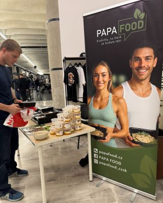 Jsme rádi, že jsme mohli být součástí Teen Strong Challenge – akce, kde mladí zvedají nejen železo, ale i svoje limity. 💪...